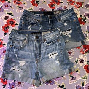 Set of 2 Women’s sz 00 Aeropostale Stretchy Denim￼Jean Shorts High/ Midi Waisted